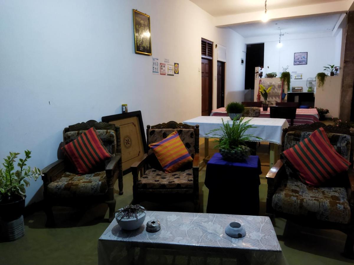Rusara Guest Home เวลิกามา ภายนอก รูปภาพ