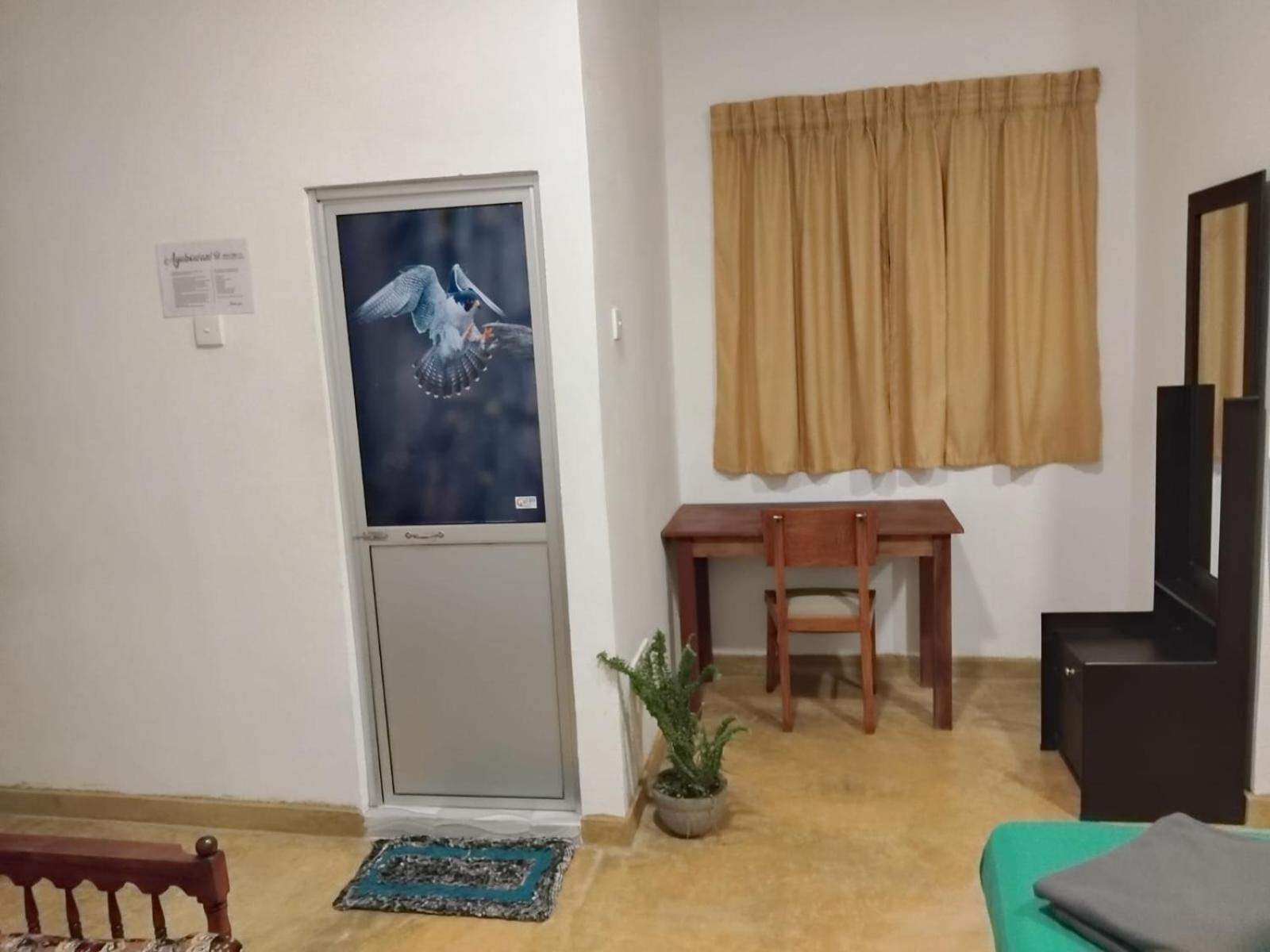 Rusara Guest Home เวลิกามา ภายนอก รูปภาพ