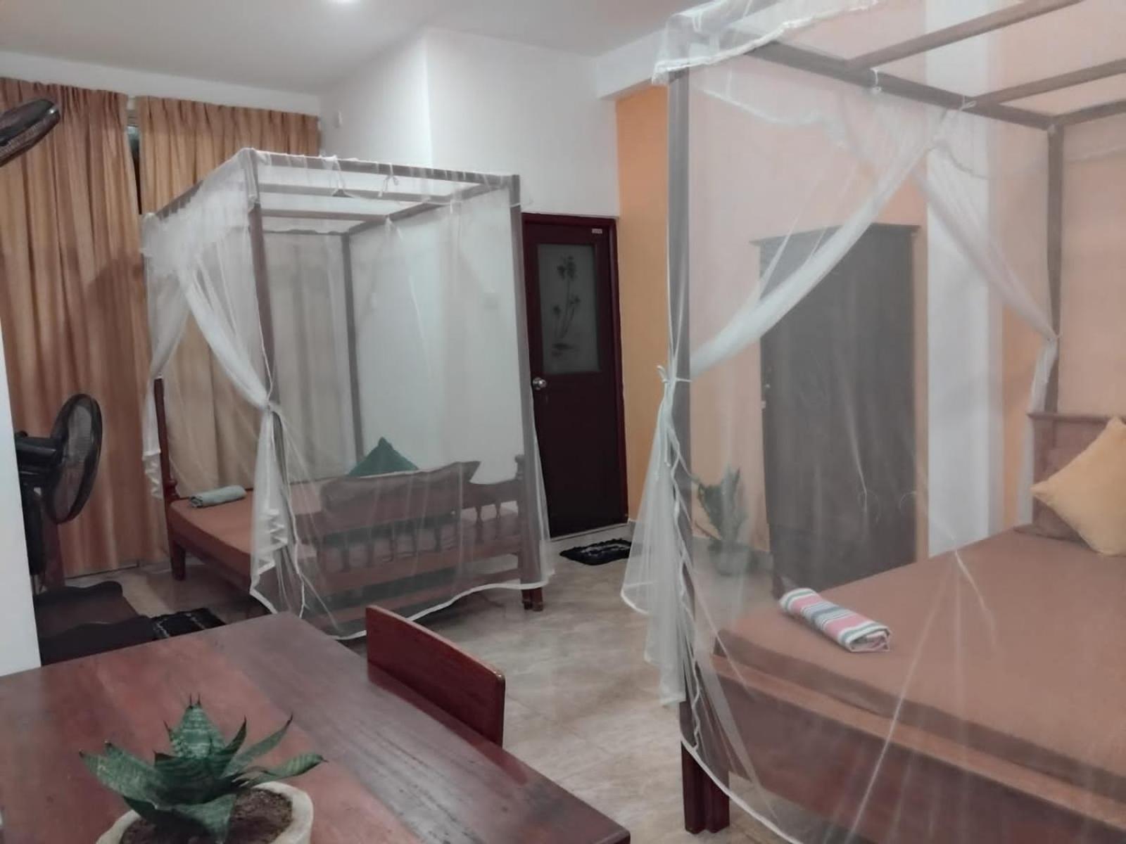 Rusara Guest Home เวลิกามา ภายนอก รูปภาพ